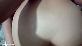 Corriendome en el Culo Caliente de mi Nuera Durante una Ducha Ardiente