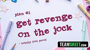 ルル・チュウがフェイスシッティングで教室バングを支配