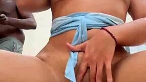 blogueira japonesa deu bucetinha pro churrasqueiro sem camisinha