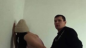 I rushed to fuck my classmate in the entrance and came in her mouth