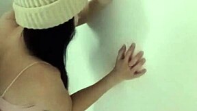 I rushed to fuck my classmate in the entrance and came in her mouth