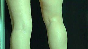 Colombian Brunette With Huge Ass Dances And Sucks In The Shower