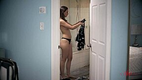 Evelyn Claire And Izzy Lush Tribbing In Stockings