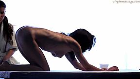 girl massages another girl oiled up 😘