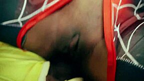 Wolverine come o cu do deadpool e homem aranha e ainda engolem o leite