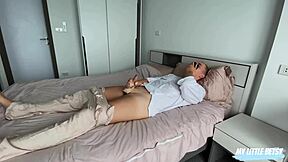 Step Father Secretly Bangs Friend's Daughter with Face Cum