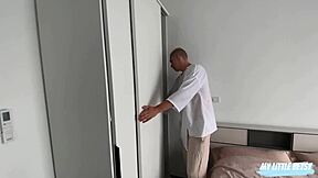 Step Father Secretly Bangs Friend's Daughter with Face Cum