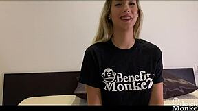 Shona River masturbates while sharing experiences