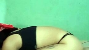 she squeezes my dick hard until i cum everywhere 😈