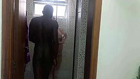 Suzie slut and akilies black bathe with milf in anal blowjob