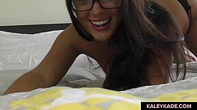 Does Pawg Teen Finger Pussy on Miami Vacation?