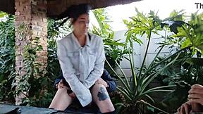 Unexpected encounter with muscular babe