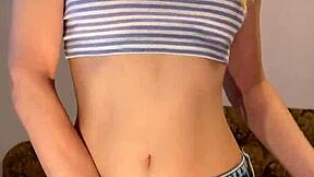 maiskii masturbats her tight pussy