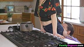 Old Man Fucks Daring Strip Daughter And Wife While She Cooks Spaghetti