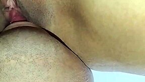 Nalgona en lencería me da unos sentones deliciosos-clip