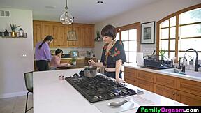 Old Man Fucks Daring Strip Daughter And Wife While She Cooks Spaghetti