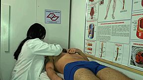 enfermeira fica excitada ao ver ere��o do paciente. tight pussy small 18+ waist brunette blowjob big ass handjob banging uncensored