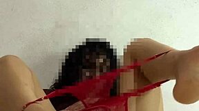 Mexican model Alexia de Monterrey masturbating.