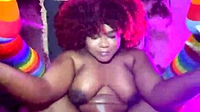 Colombian Stepsister Goes To Bed Without Panties, Gets Her Pussy Fucked And Blowjob On Big Cock