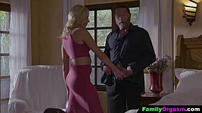 Raunchy stepdaughter tempts stepdad in bedroom with deepthroat