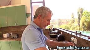 teeny stepsis gets facial from big cock