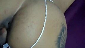 that milf shaking her ass while riding