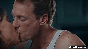 Lexi Foxy Intense Fucking Ryan Mclane