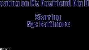 נערה עם ציצים ענקיים בוגדת עם זין מפלצתי בטלפון?