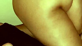 Teen 18+ Azz Shaking With Intense Booty Twerking