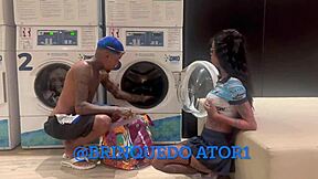 Serviço De Quarto A Empregada Latina Sacanagem Jolla Fode A Hóspede Do Hotel E Faz Uma Bagunça No Quarto