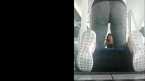 Flaca Rica Empinada En Gimnasio Teen Bent Over Ass Doggystyle Mexican Leggings