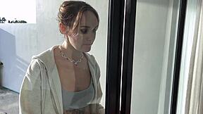 i could not resis spanking her ass