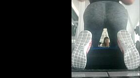 Flaca Rica Empinada En Gimnasio Teen Bent Over Ass Doggystyle Mexican Leggings