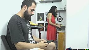 Desejando a minha enteada 24 horas por dia parte 1