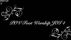 POV čaščenje stopal JOI z babico v spodnjem perilju