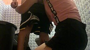 Filipina Meets Stranger In Public Comfort Room