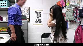 alona bloom gets caught in shop with ripped tag and no tag hairbrush