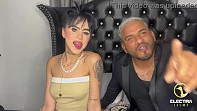 Peruvian roughs young Venezuelan for followers