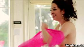 petite lesbian licks box