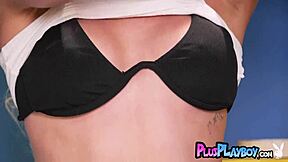 KEIRA JACKSON IS SIMPLY A SEXY TEEN BLONDE TEACHER AND SHE LOOKS AMAZING