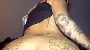 Horny emo teen 18+ fucking her ass solo?