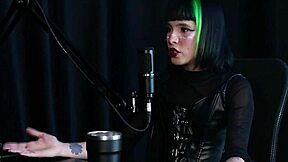 Schoolgirl loses virginity in mom's bed after leaked video!