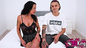 Sexy Teacher Aura Rodriguez Hunts Young Dicks