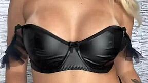 blonde teen shows big ass