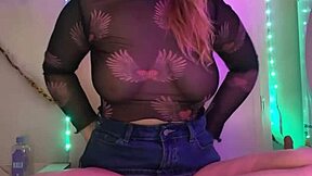 i fuck my pussy with big dildo and cum hard