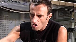 Vigilantes Spy From The Cameras The Young 18+ Girl Fucked By The Worker