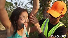 petite chick loves extreme gangbang 😈