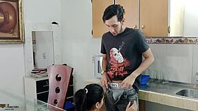 Ayudo Al Cachondo De Mi Hermanastro Sacar Toda Su Leche Cum In My Mouth