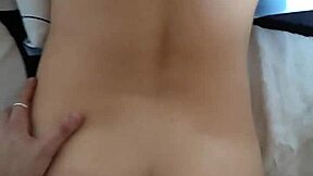 cogiendo la vagina apretada de mi amiga en casa