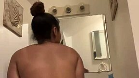 Teen Ebony Girl Twerks With Passion